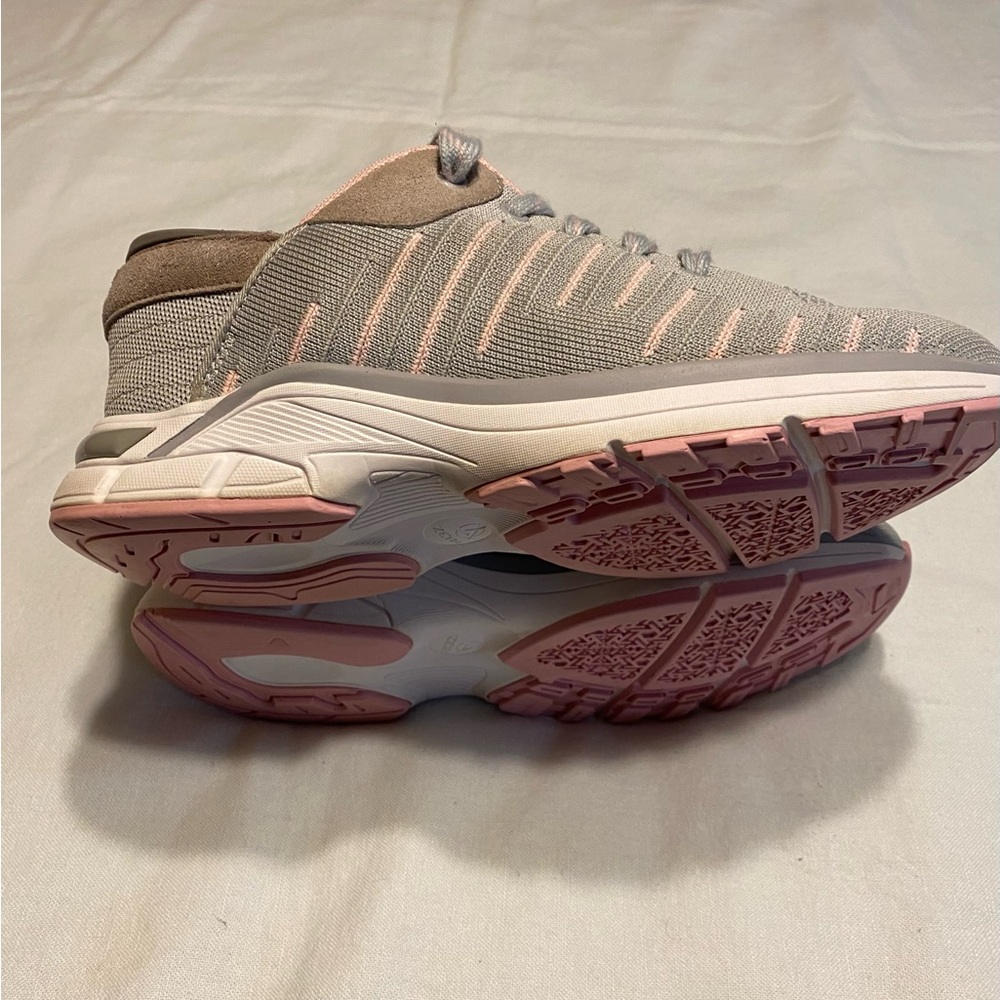 ZEBA womens hands free walking sneakers - Picture 6 of 8